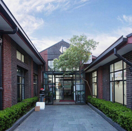 上海創邑源，城市創新新地標！招商出租熱線，開啟您的成功之旅