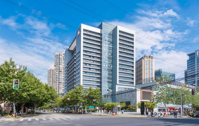 走進新城市中心廣場，體驗現代高品質辦公環境